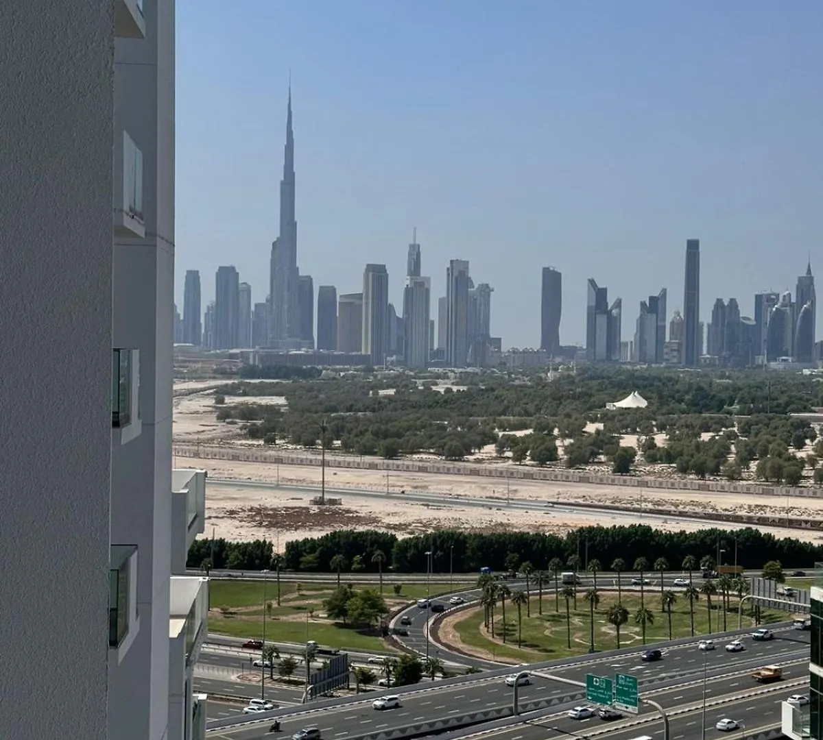 Appartamento Burj Khalifa View Modern 1Bhk With Balcony Dubai 0*,