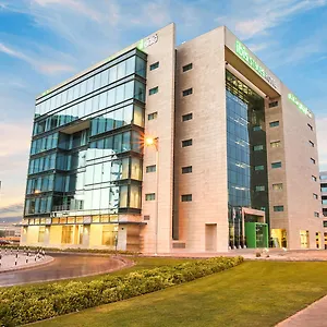 3* Отель Ibis Styles Jumeira